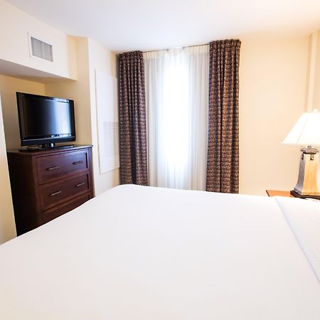 Staybridge Suites Austin Airport By Ihg Kültér fotó