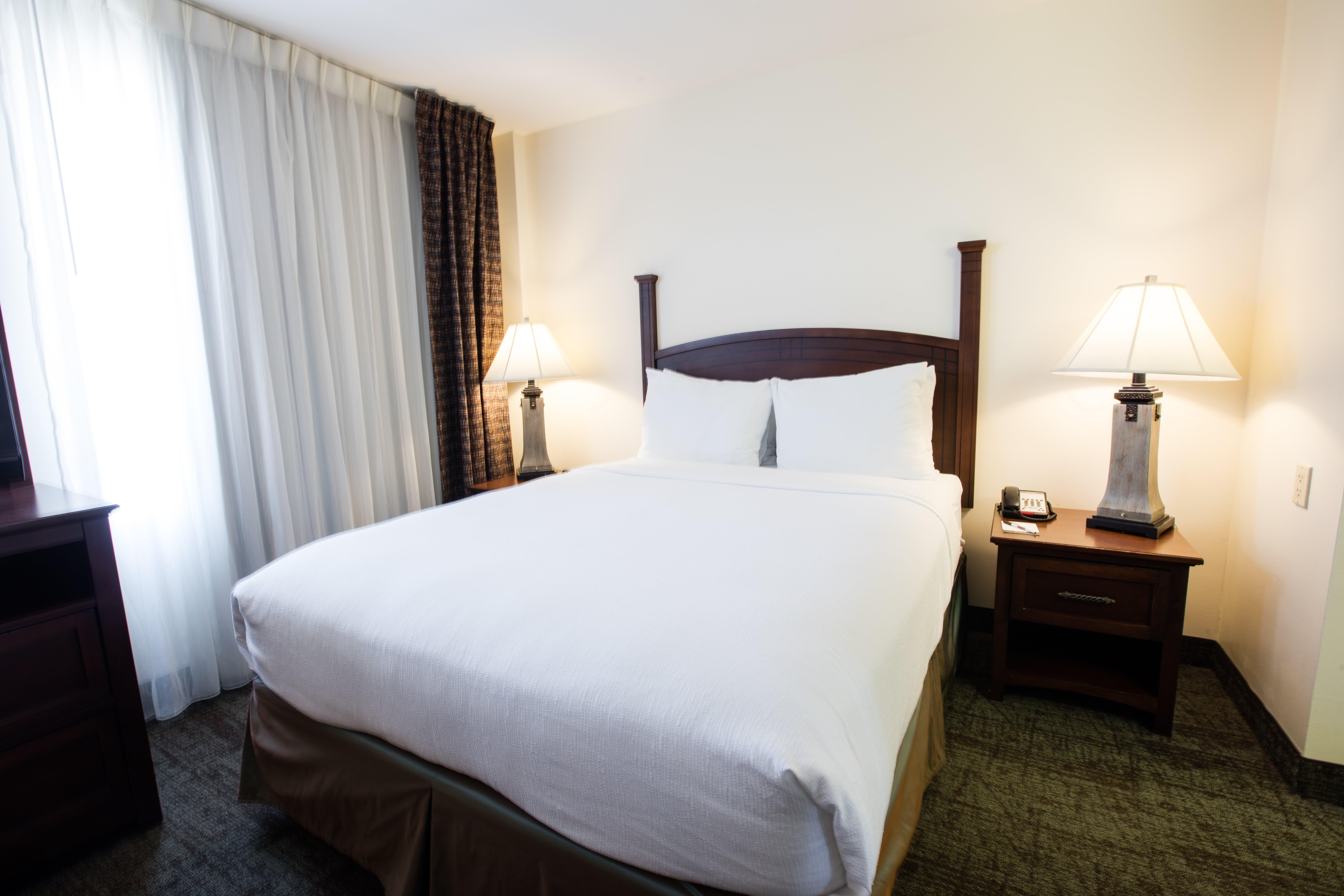 Staybridge Suites Austin Airport By Ihg Kültér fotó