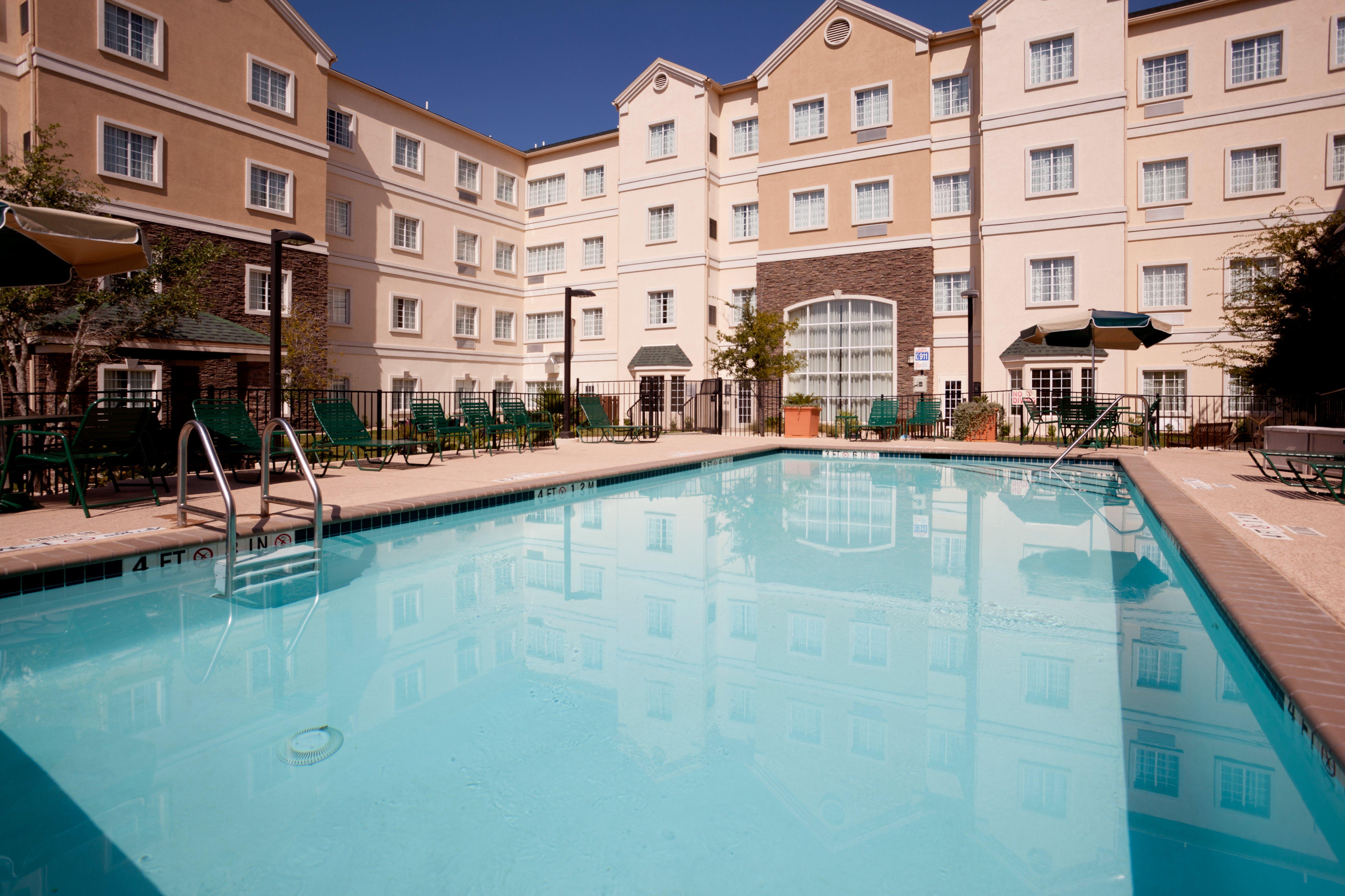 Staybridge Suites Austin Airport By Ihg Kültér fotó