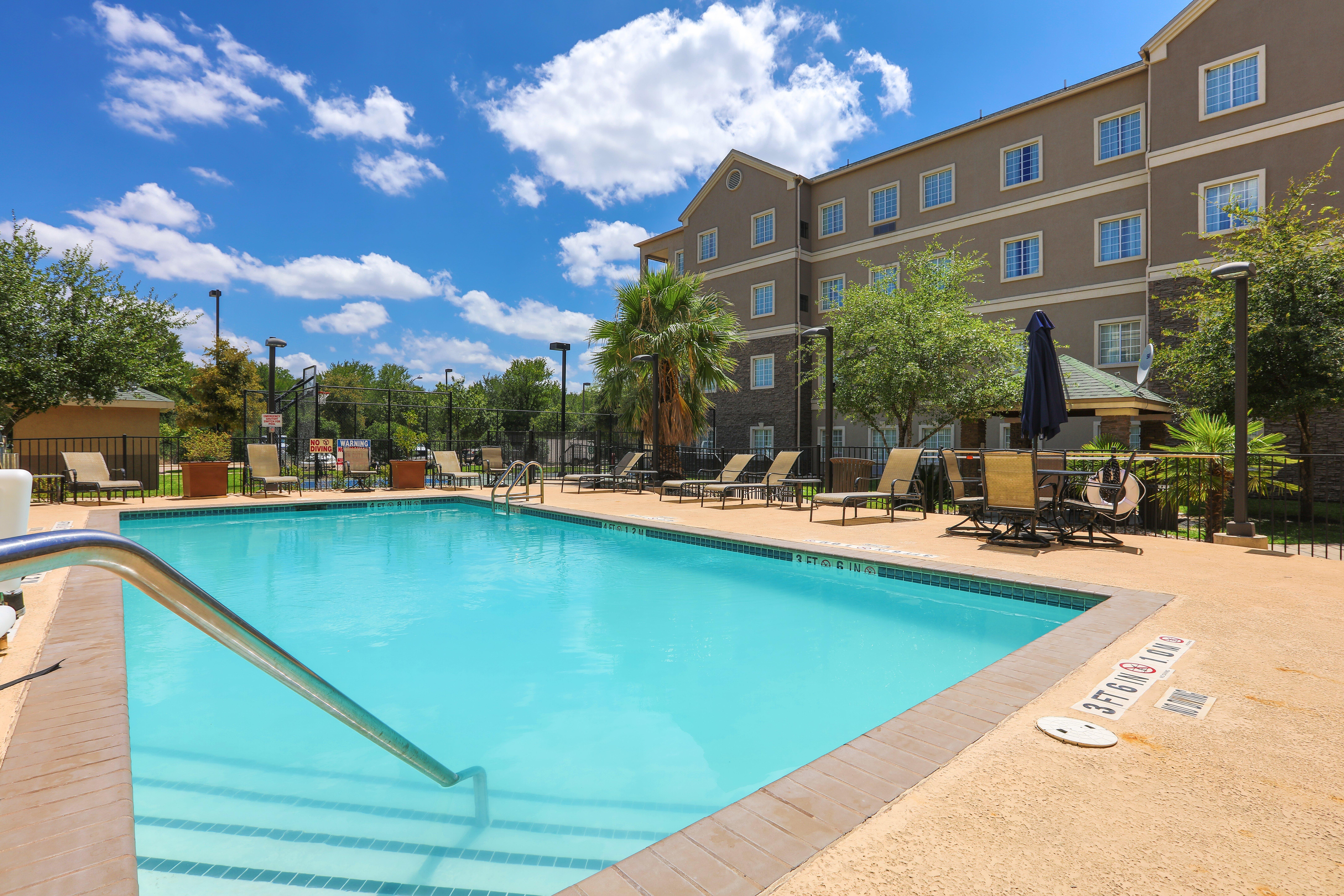 Staybridge Suites Austin Airport By Ihg Kültér fotó
